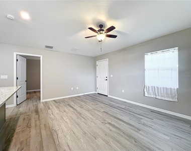 7091 Tamarind Way - Photo Thumbnail 3