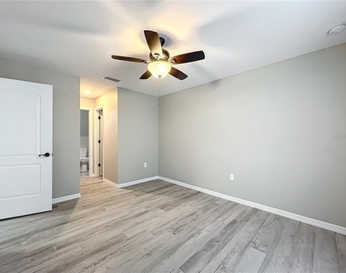 7091 Tamarind Way - Photo Thumbnail 8
