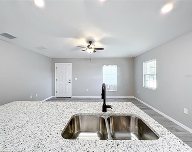 7091 Tamarind Way - Photo Thumbnail 7