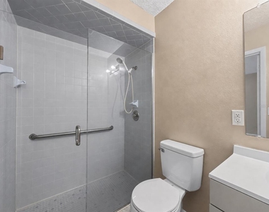 2429 Centennial Boulevard - Photo Thumbnail 19