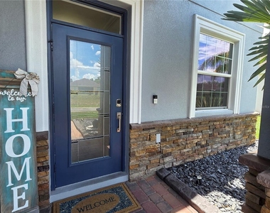 2153 Lake Side Avenue - Photo Thumbnail 3