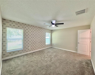 112 Pershing Street - Photo Thumbnail 11