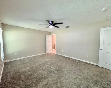 112 Pershing Street - Photo Thumbnail 12