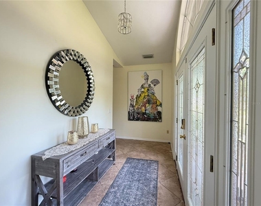 7613 Nw 46th Street - Photo Thumbnail 4