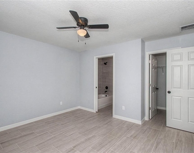 5783 Nw 11th Place - Photo Thumbnail 17