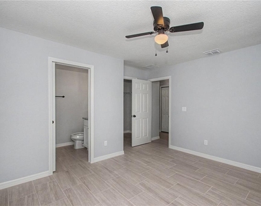 5783 Nw 11th Place - Photo Thumbnail 21