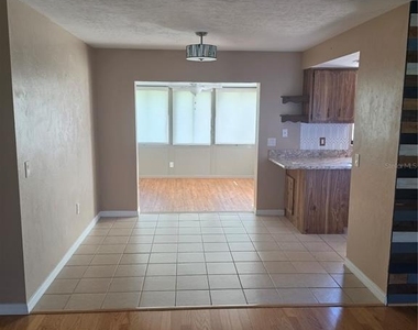 7315 Se 109th Place - Photo Thumbnail 2