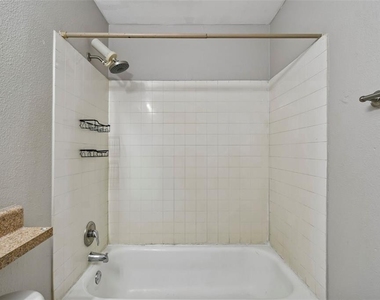 1695 Lee Road - Photo Thumbnail 37