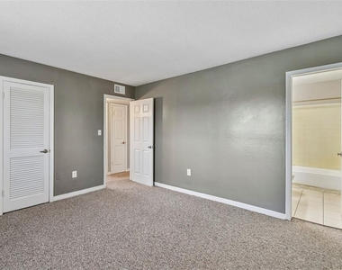 1695 Lee Road - Photo Thumbnail 34