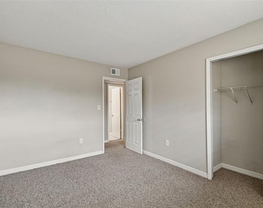 1695 Lee Road - Photo Thumbnail 24