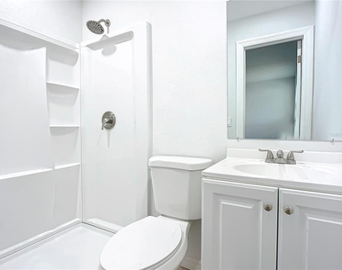 933 Marion Street - Photo Thumbnail 19
