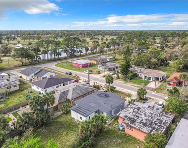 933 Marion Street - Photo Thumbnail 49