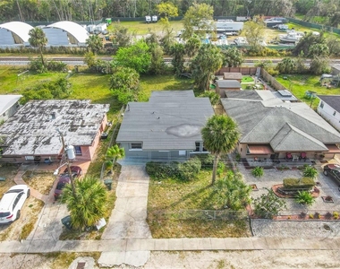 933 Marion Street - Photo Thumbnail 56