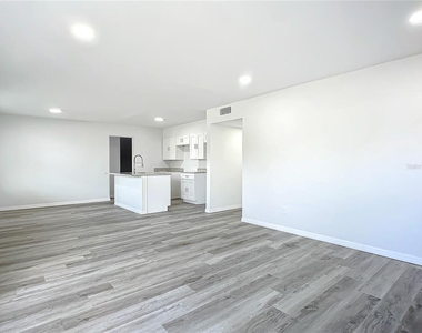 933 Marion Street - Photo Thumbnail 17