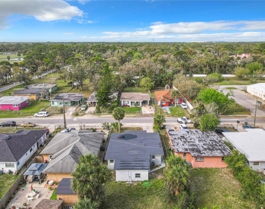 933 Marion Street - Photo Thumbnail 48