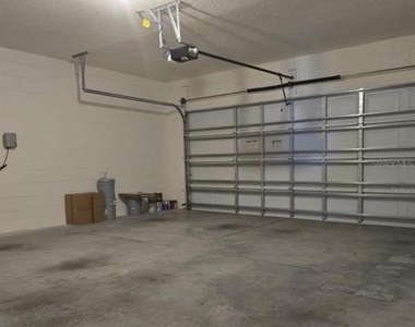 534 Noble Avenue - Photo Thumbnail 10