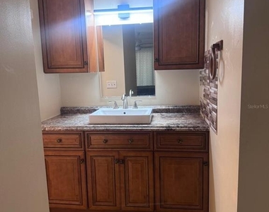 5424 Serene Lane - Photo Thumbnail 15