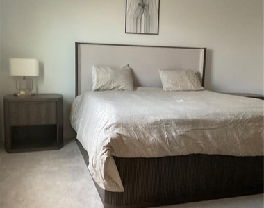 7633 Waterscape Drive - Photo Thumbnail 8