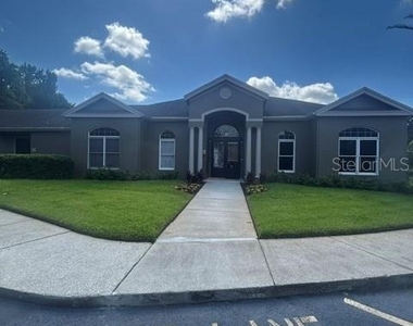 425 Summit Ridge Place - Photo Thumbnail 15