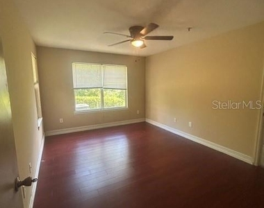 425 Summit Ridge Place - Photo Thumbnail 9