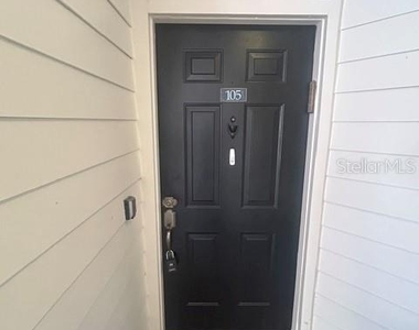 425 Summit Ridge Place - Photo Thumbnail 1
