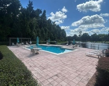 425 Summit Ridge Place - Photo Thumbnail 25