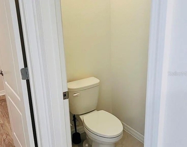 397 Corso Loop - Photo Thumbnail 18