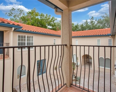 310 E Vanderbilt Street - Photo Thumbnail 36