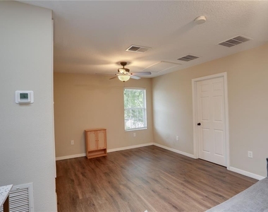 14222 Sonco Avenue - Photo Thumbnail 1