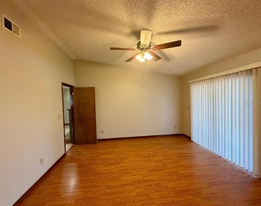 854 Humphrey Boulevard - Photo Thumbnail 13