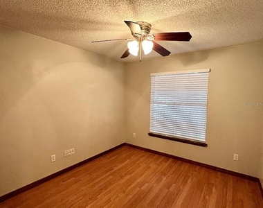 854 Humphrey Boulevard - Photo Thumbnail 19