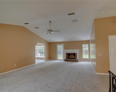 5212 Abelia Drive - Photo Thumbnail 3