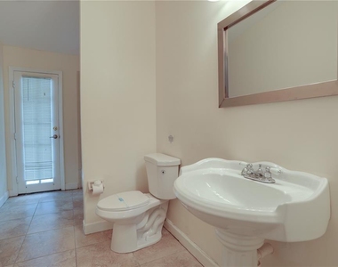 5212 Abelia Drive - Photo Thumbnail 24