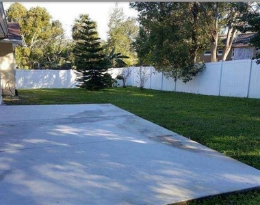 637 Peachwood Drive - Photo Thumbnail 4