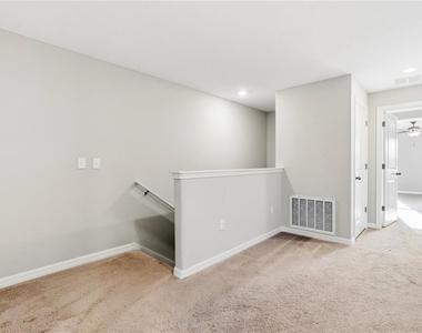 3527 Bellmeade Court - Photo Thumbnail 13