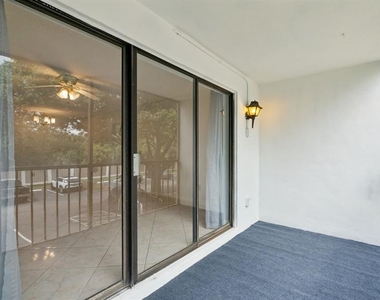 8215 Sun Spring Circle - Photo Thumbnail 13