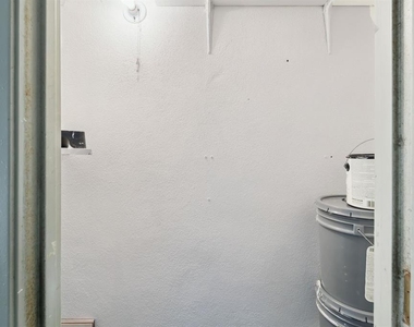 8215 Sun Spring Circle - Photo Thumbnail 12