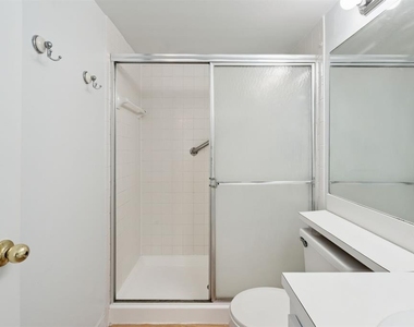 8215 Sun Spring Circle - Photo Thumbnail 7