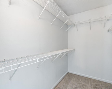 8215 Sun Spring Circle - Photo Thumbnail 10