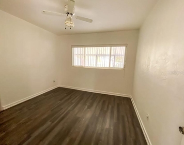 151 S Triplet Lake Drive - Photo Thumbnail 9