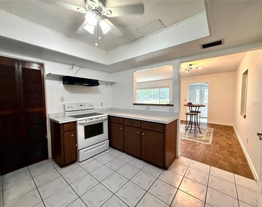 151 S Triplet Lake Drive - Photo Thumbnail 6