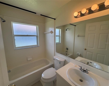 7872 Elmstone Circle - Photo Thumbnail 13