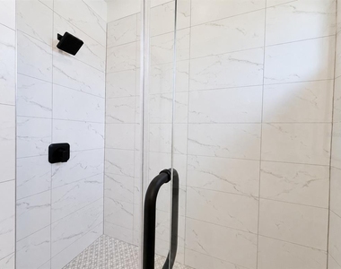 724 Ellwood Avenue - Photo Thumbnail 17