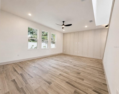 724 Ellwood Avenue - Photo Thumbnail 4