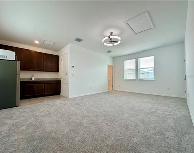 12761 Harvest Rain Avenue - Photo Thumbnail 6