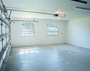 10711 Lake Hill Drive - Photo Thumbnail 21