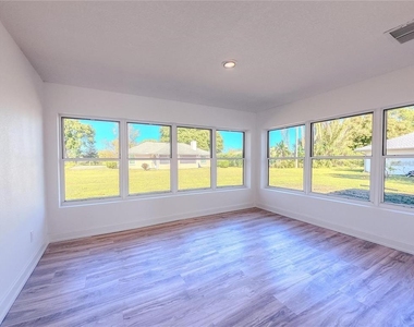 10711 Lake Hill Drive - Photo Thumbnail 20