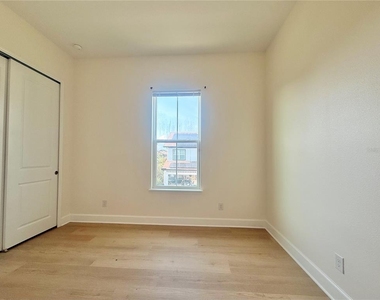 12933 Doisy Street - Photo Thumbnail 12