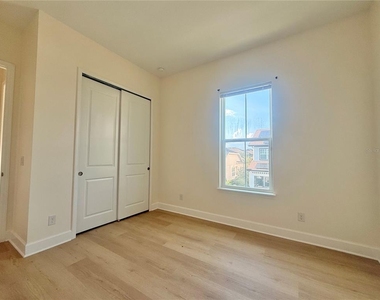 12933 Doisy Street - Photo Thumbnail 10