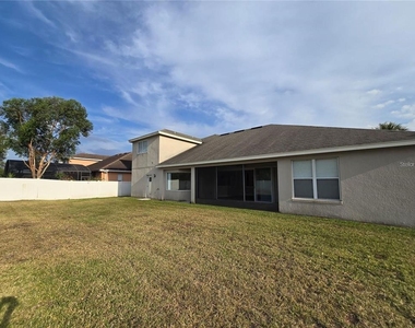 13613 Larsen Lane - Photo Thumbnail 24